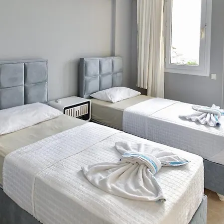 Villa Almond
