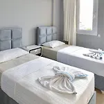 Villa Almond