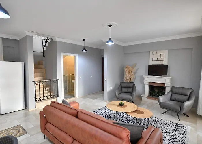 Willa Almond Ölüdeniz